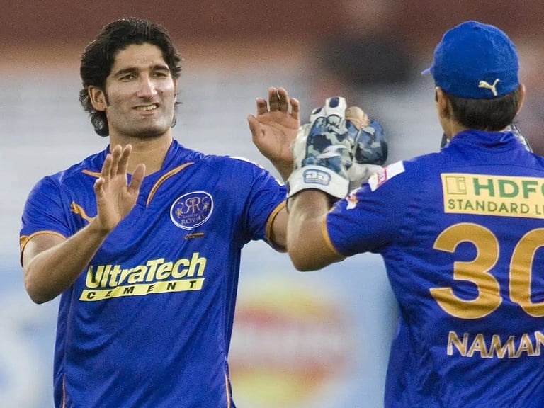 Sohail Tanvir – The Pakistani Who Won the IPL’s First Purple Cap and Then Vanished From the Tournament Forever